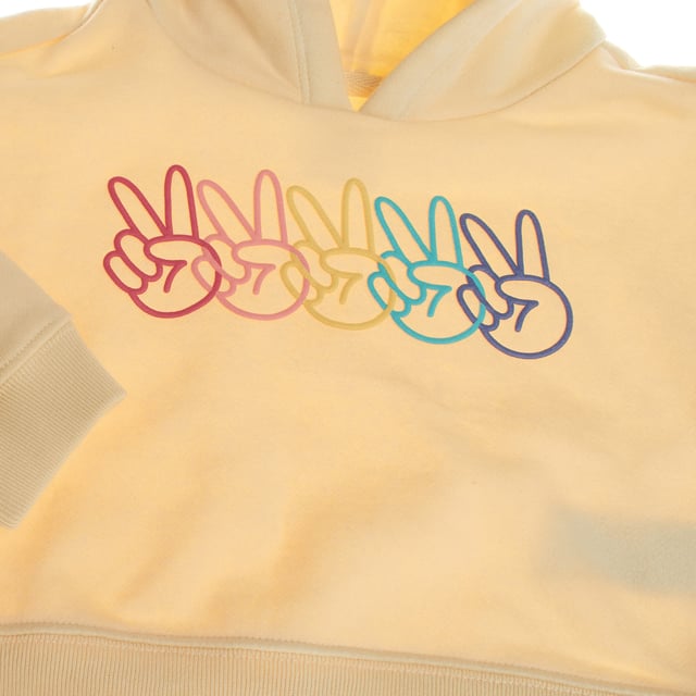 Children's hooded sweatshirt, designed to provide comfort and style to the little ones.

 It features a cheerful print on the front adding a fun and colorful touch.

 Its relaxed cut allows freedom of movement, while the ribbed cuffs and hem ensure a comfortable, smooth fit to the body.

 Ideal for a casual look that keeps children warm and fashionable on any occasion.
 Composition: Body: 77% Cotton, 23% Polyester; Hood lining: 100% Cotton
 Care:
- Machine wash cold on delicate cycle.
 - Use mild detergents.
 - Use dryer at low temperature.
 - Iron at low temperatures.
 - Do not dry clean.