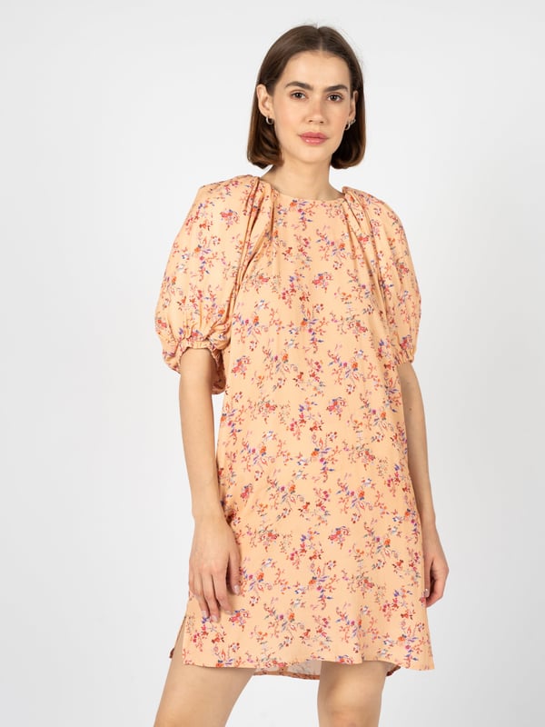 Estilo sencillo
Largo hasta la mitad del muslo
Cierre de cremallera oculta en la parte trasera
Con cuello redondo
Mangas cortas y abullonadas
Mangas con puños elásticos
Decorado con un estampado floral
Hecho de tela de alta calidad
Fabricado en Italia