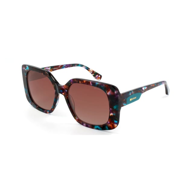 If you like to wear the latest in fashion and accessories are vital for your overall image, don't miss out on the Kodak FI40061 Women's Sunglasses.

 Shape and design:
 - Kodak geometric sunglasses, combining an oversized rectangular design.

 Frame Material:
 - Made from acetate, a lightweight, durable and excellent quality material, these sunglasses offer comfort and a refined finish.

 Sideburns:
 - The temples are also made of acetate, matching the frame material.

 Brand details:
 - Kodak branding on temples.

 Glasses:
 - Polarized: Yes.
 - Progression: Yes, compatible with progressive lenses.
 - Graduation: Yes, adaptable to your visual needs.
 - 100% UV400 protection.
 Measures: Lens height: 46 mm. Lens width: 53 mm. Bridge: 19 mm. Temples: 145 mm.
 Composition: Acetate
 Care:
Use a microfiber cloth to clean the lenses and avoid scratches.
