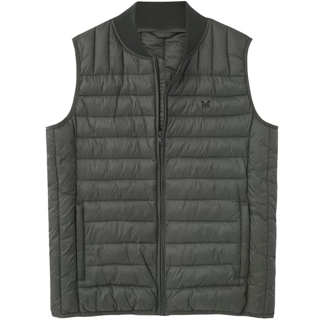 A must-have gilet. Cushioned to keep the heat in with a funnel neck, two pockets and an exposed zip pull, it’s filled with a feather-free wadding that’s as cosy as it is lightweight. Layer over a jumper.