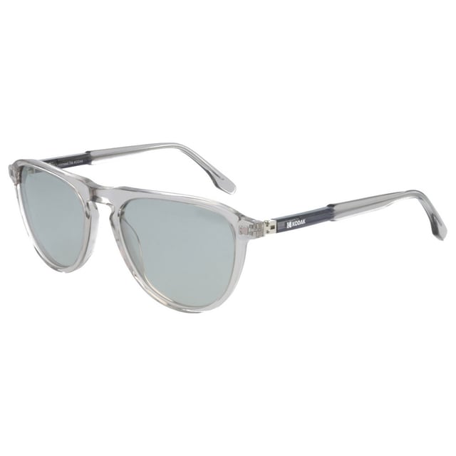 Si te gusta lucir lo último en moda y los accesorios son vitales para el conjunto de tu imagen, no te quedes sin las Gafas de Sol Unisex Kodak FI40022.

Forma y diseño:
- Estas gafas de sol Kodak tienen una forma tipo aviador renovado.

Material de la montura:
Fabricadas en acetato, un material ligero, duradero y de excelente calidad, estas gafas de sol ofrecen comodidad y un acabado refinado.

Patillas:
- Las patillas también están hechas de acetato, a juego con el material de la montura.

Detalles de la marca:
- Grabado de la marca Kodak en las patillas.

Lentes:
- Polarizadas: Sí.
- Progresión: Sí, compatibles con lentes progresivos.
- Graduación: Sí, adaptables a tus necesidades visuales.
- 100% protección UV400.

El color de las lentes de las gafas de sol puede variar ligeramente con respecto a las imágenes debido a efectos de iluminación o ajustes en el acabado del material, ¡pero siempre conservarán su estilo y calidad!
 Medidas: Alto lente: 42 mm. Ancho lente: 53 mm. Puente: 19 mm. Patillas: 145 mm.
 Composición: Acetato
 Cuidados:
Usar un paño de microfibra para limpiar las lentes y evitar rayaduras.