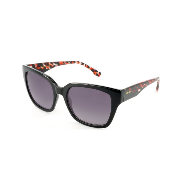 Estas gafas de sol mujer Kodak combinan un diseño clásico y moderno con detalles discretos que aportan sofisticación.

Forma y diseño:
- Gafas de sol cuadradas estilo trendy, ideal para un estilo versátil y atemporal.

Material de la montura:
- La montura de estas gafas de sol está fabricada en policarbonato, un material conocido por su resistencia a los impactos y ligereza.

Patillas:
- Las patillas también están elaboradas de policarbonato, a juego con el material de la montura.

Detalles de la marca:
- Grabado de la marca Kodak en las patillas.

Lentes:
- Polarizadas: Sí.
- Progresión: Sí, compatibles con lentes progresivos.
- Graduación: Sí, adaptables a tus necesidades visuales.
- 100% protección UV400.

El color de las lentes de las gafas de sol puede variar ligeramente con respecto a las imágenes debido a efectos de iluminación o ajustes en el acabado del material, ¡pero siempre conservarán su estilo y calidad!
 Medidas: Alto lente: 48 mm. Ancho lente: 54 mm. Puente: 19 mm. Patillas: 145 mm.
 Composición: Policarbonato
 Cuidados:
Usar un paño de microfibra para limpiar las lentes y evitar rayaduras.
