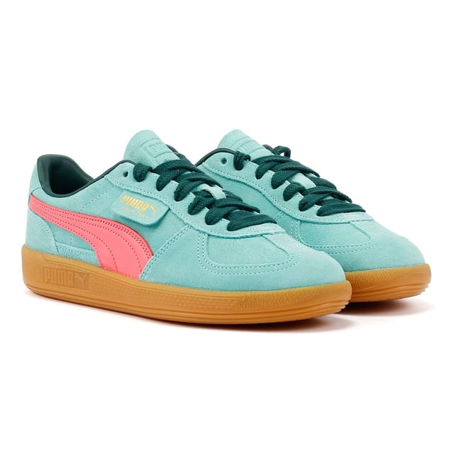 Sneaker crafted with a premium leather upper, featuring a suede Formstrip, T-toe, and heel overlay for a classic, stylish design. Finished with a durable rubber sole for reliable grip and long-lasting wear.