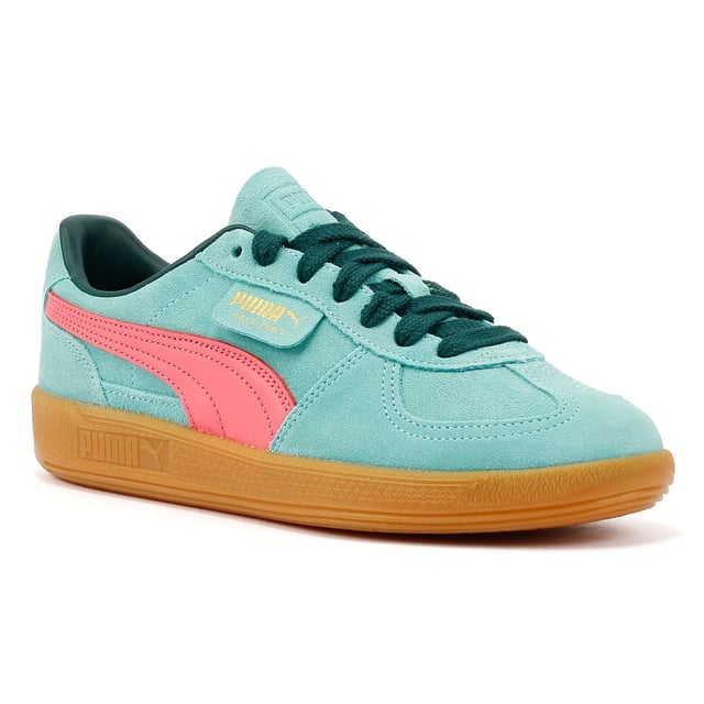 Sneaker crafted with a premium leather upper, featuring a suede Formstrip, T-toe, and heel overlay for a classic, stylish design. Finished with a durable rubber sole for reliable grip and long-lasting wear.