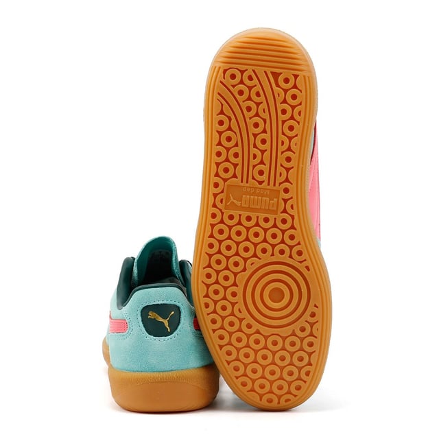 Sneaker crafted with a premium leather upper, featuring a suede Formstrip, T-toe, and heel overlay for a classic, stylish design. Finished with a durable rubber sole for reliable grip and long-lasting wear.