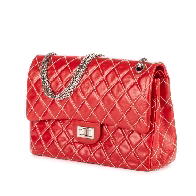 Chanel Bolsas 2.55 Large 227 Reissue Double Flap  Bolso bandolera en Rojo Piel de becerro y Plata hardware. El producto está en en Perfectas Condiciones (AA).
  Dimensiones: 31x20x10 cm 
  Accesorios incluidos: Sticker, Card, Dustbag, Box
    
  BrandCo Paris encuentra artículos raros y en las mejores condiciones a precios increíbles. ¡Vale la pena tener paciencia! Compra con confianza: todos los artículos de BrandCo Paris son seleccionados y autenticados cuidadosamente por nuestro equipo de expertos.
  Todos los artículos vienen con un certificado de autenticidad y un embalaje entregado por BrandCo Paris.
  Tabla de clasificación de la condición del artículo
  N (como nuevo)
  AA (perfecto estado)
  A (excelente estado)
  AB (muy buen estado)
  B (bueno/regular)