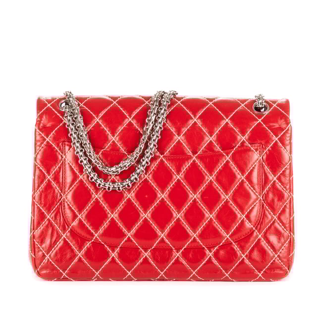 Chanel Bolsas 2.55 Large 227 Reissue Double Flap  Bolso bandolera en Rojo Piel de becerro y Plata hardware. El producto está en en Perfectas Condiciones (AA).
  Dimensiones: 31x20x10 cm 
  Accesorios incluidos: Sticker, Card, Dustbag, Box
    
  BrandCo Paris encuentra artículos raros y en las mejores condiciones a precios increíbles. ¡Vale la pena tener paciencia! Compra con confianza: todos los artículos de BrandCo Paris son seleccionados y autenticados cuidadosamente por nuestro equipo de expertos.
  Todos los artículos vienen con un certificado de autenticidad y un embalaje entregado por BrandCo Paris.
  Tabla de clasificación de la condición del artículo
  N (como nuevo)
  AA (perfecto estado)
  A (excelente estado)
  AB (muy buen estado)
  B (bueno/regular)