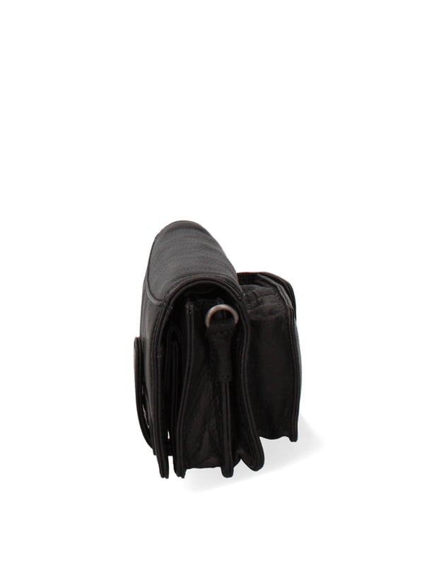 als man Crossbody tas met magnetische knoopsluiting. binnenzakken met ritssluiting en kaarthouder. een achterste met externe zakken met clip. verstelbare en afneembare lederen schouderband. ontbrekend handvat. een binnencompartiment.  extern materiaal. gevoerd met 70% katoen - 30% polyester binnenkant. Afmetingen: 20x11x10 cm. Modeproduct