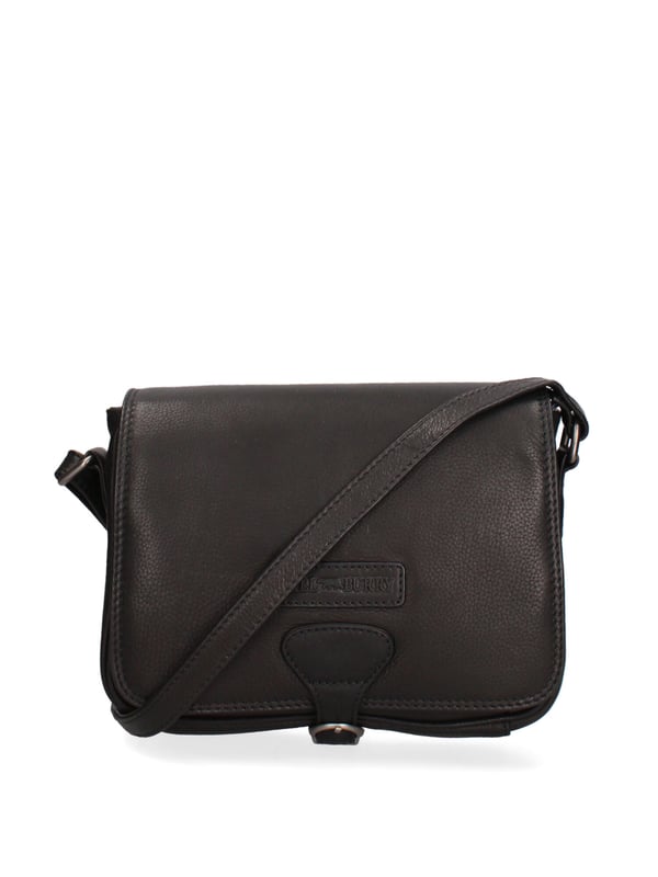 Bolso bandolera para hombre. El cierre es con botón magnético. Los bolsillos internos son uno con cremallera y otro abierto. Los bolsillos externos son uno en la espalda con cremallera. La bandolera es ajustable en piel. Falta el mango. Hay dos compartimentos internos. El material exterior es auténtica piel de becerro engrasada. Internamente está forrado en tejido 70% algodón - 30% poliéster. Medidas: 24x19x7 cm. Producto de moda