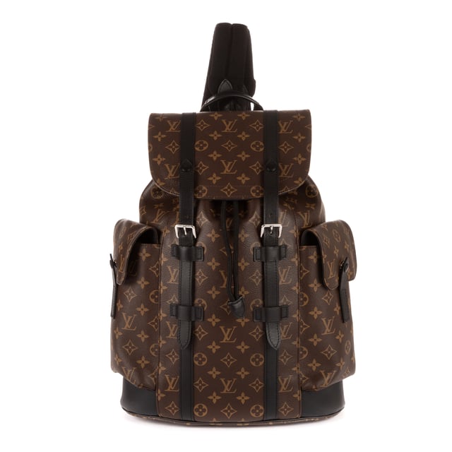 Louis Vuitton Bolsas Christopher  Mochila en Marrón/Negro Lona recubierta y Tono Plateado hardware. El producto está en en Excelentes Condiciones (A).
  Dimensiones: 32x45x11 cm 
  Accesorios incluidos: NONE
    
  BrandCo Paris encuentra artículos raros y en las mejores condiciones a precios increíbles. ¡Vale la pena tener paciencia! Compra con confianza: todos los artículos de BrandCo Paris son seleccionados y autenticados cuidadosamente por nuestro equipo de expertos.
  Todos los artículos vienen con un certificado de autenticidad y un embalaje entregado por BrandCo Paris.
  Tabla de clasificación de la condición del artículo
  N (como nuevo)
  AA (perfecto estado)
  A (excelente estado)
  AB (muy buen estado)
  B (bueno/regular)