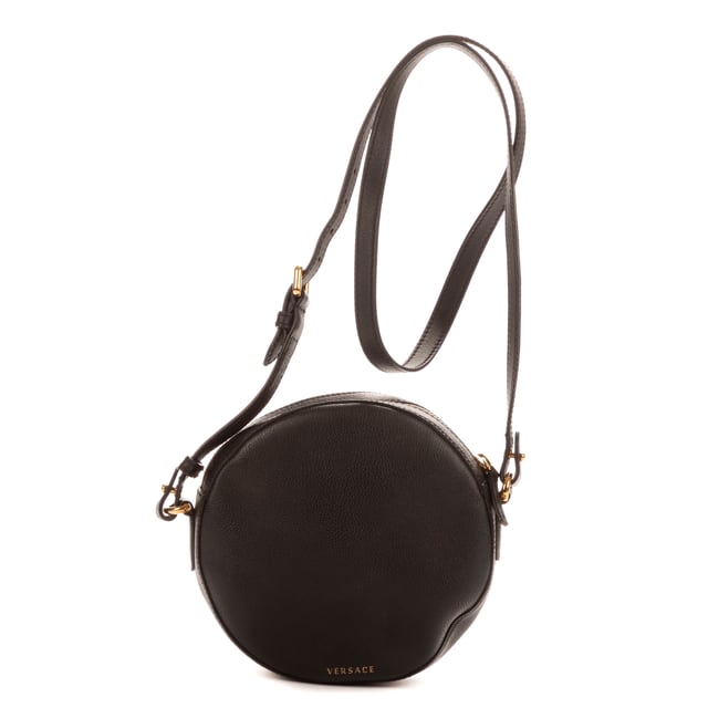Versace Bags La Medusa Round  Shoulder Bag in Black Calfskin leather and Gold hardware. The product is in Perfect Condition (AA).
  Dimensions: 17x17x5 cm 
  Accessories Included: NONE
  
  BrandCo Paris finds rare and top condition items at great deals, they are worth your patience!
  Shop with confidence - All BrandCo Paris items are carefully selected and authenticated by our team of experts.
  All the items come with an authenticity certificate and packaging delivered by BrandCo Paris.
  Item Condition Grading Table
    N  (Like New)
    AA (Perfect Condition)
    A  (Excellent Condition)
    AB (Very Good Condition)
    B  (Good/Fair)