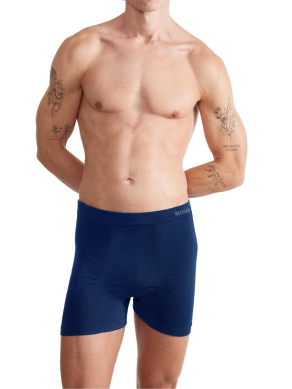 Sloggi Mens GO Smooth Short C2P. Multipack of seamless mens underwear made with sustainable organic cotton and recycled polyamide. Mens boxer briefs with a lined pouch. The product is recommended for gentle machine wash only.