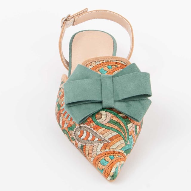 Women's casual ballerina. Insole made of 100% natural leather. Comfortable fit. Manufactured by other brands for our brand.