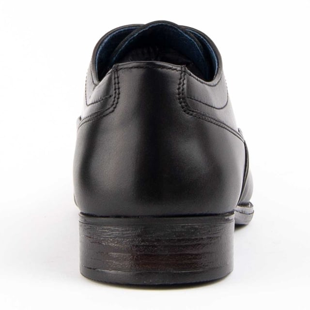Purapiel warranty, 10-year guarantee. Men's casual shoe. Made of 100% natural leather, free of Chromium VI. Highest quality materials. Manufactured by other brands for our brand.