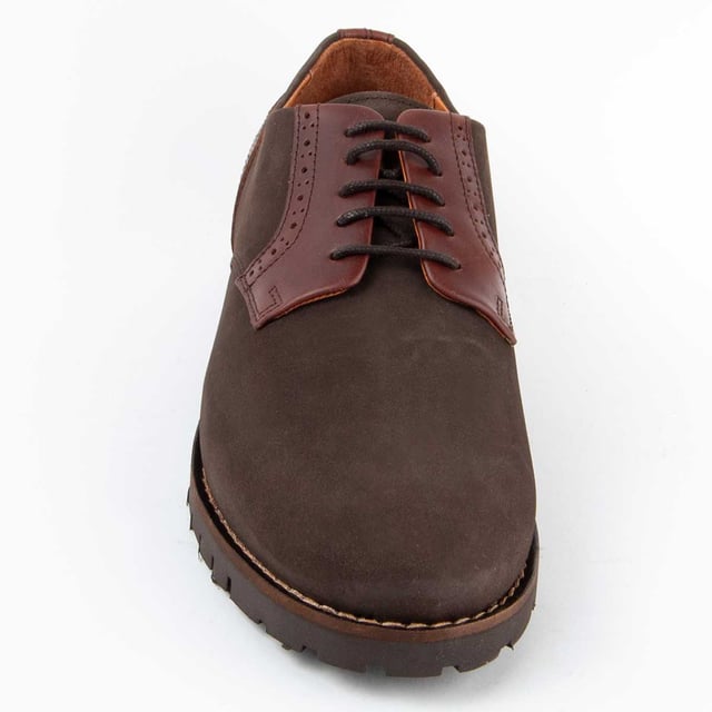 Garantía Purapiel, 10 años de garantía. Zapato casual para hombre. Fabricado en cuero 100% natural libre de Cromo VI. Materiales de máxima calidad. Fabricado por otras marca para nuestra marca.