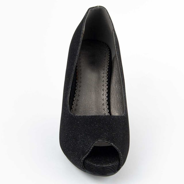 Hakken schoenen voor dames. Comfortabele pasvorm. Gemaakt door andere merken voor ons merk. Geschatte afmetingen: 8 cm hak.