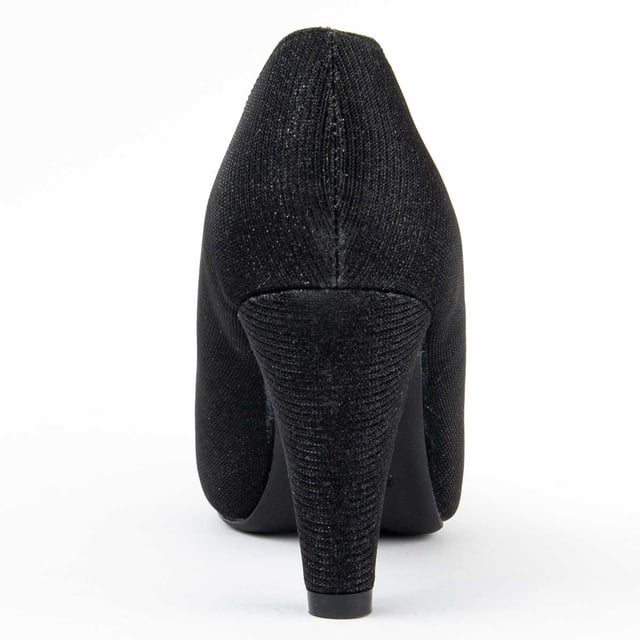 Hakken schoenen voor dames. Comfortabele pasvorm. Gemaakt door andere merken voor ons merk. Geschatte afmetingen: 8 cm hak.