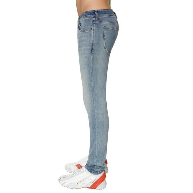 Diesel Blue jeansbyxor, Button Fly, Diesel Branding, Made In Italy, 96% Bomull, 3% Elastomultiester, 1% Elastan, Skinny Fit, Diesel Branding