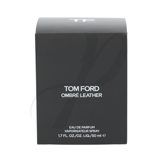 Ombré Leather - EdP 50ml Experience the essence of adventure with Tom Ford Ombre Leather Eau de Parfum. This captivating fragrance opens with a bold burst of spicy cardamom, leading to a heart of rich leather and delicate jasmine accents. The scent evolves into a warm, earthy base of amber, moss, and patchouli, creating a unique olfactory journey. Ideal for the modern man who embraces his wild side, this fragrance is perfect for both day and night wear. Elevate your scent game with this sophisticated and powerful perfume.