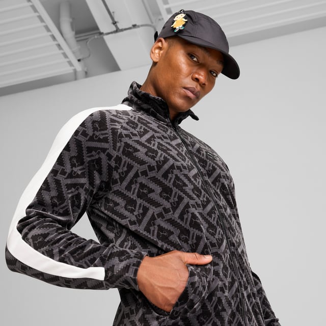 PUMA x SQUID GAME Unisex Flatbrim Cap PRODUCT STORY: Attention, players: PUMA x SQUID GAME is here. Created in anticipation of Squid Game’s second season, this collection of streetwear staples blends PUMA’s effortless sport-style with Squid Game’s iconic DNA. Look for classic T7 track suits, velour, all-over prints, and illustrative graphics inspired by elements from the show. Classic sneakers are reimagined with details from Red Light, Green Light and the iconic staircase. Part of the collection, this flatbrim cap features heat press eyelets on the sides and PUMA x SQUID GAME co-branding details. It’s time to enter the game – do you have what it takes to win? FEATURES & BENEFITS: Made with at least 30% recycled materials. DETAILS: Flatbrim style cap; Heat press eyelets on the sides; Unisex; Part of the PUMA x SQUID GAME collection; PUMA x SQUID GAME co-branding details.