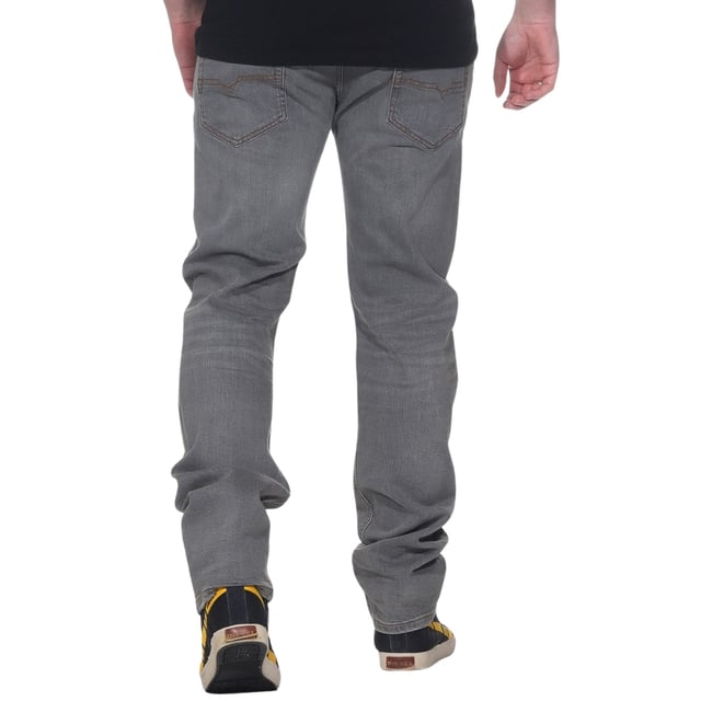 Diesel Grey Denim Jeans, 100 % Baumwolle, Diesel-Branding, Grey Denim, hergestellt in Bangladesch