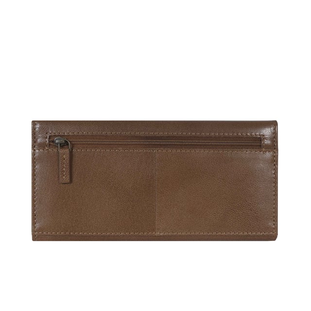 The ‘Claire’ flapover ladies purse is handcrafted with the Assots premium 'Giovani' Italian Polished vegetable tanned leather. Equipped with RFID technology, this practical ladies purse features a magnetic fastening closure with plenty of room to organise your cash, cards and coins. This large leather ladies purse is perfect to compliment your handbag and fits in easily. Stay safe and organised with ‘Claire’ the perfect addition to your collection of purses ideal for all outfits and occasions.
Secured flap over magnetic fastening closure to store your essentials safely and securely. Foldover flap design. Equipped with RFID technology for safety.
Additional back zip pocket to ensure you don’t run out of space. Two note compartments. Eight internal card compartments. Two windowed ID slots.Assots branded lined interiors. Lightweight for easy carry. Fittings Colour: Clean Brass. Composition: Body: 100% Genuine Leather. Lining: 100% Cotton.
DISCLAIMER : All pictures shown are for illustration purpose only. Actual product colour may vary due to different ambience lighting or the screen display settings. Size - W20cm x H10.5cm x D2.5cm.