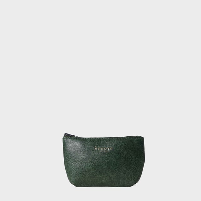 Assots 'Diana' is a cute mini leather accessory handcrafted to compliment your collection of genuine leather handbags. Its simple, compact and t-gusset design is what makes this leather coin purse super practical and purposeful. Whether you prefer to carry one in lieu of a purse or keep one filled with change tucked inside your handbag, these pretty little things come in assorted colours.
Develops a unique rich patina with use to cherish over the years to come. Secured zip top closure. T-gusset design provides extra space. Embellished with an Assots London golden foil logo in the front. Opens to a fully lined interior in matching colour. Composition: Body: 100% Genuine Leather. Lining: Polyester.
DISCLAIMER : All pictures shown are for illustration purpose only. Actual product colour may vary due to different ambience lighting or the screen display settings. Size- W13cm x H8.5cm x D2cm.