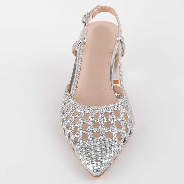 High Heel Schuh für Damen. Innensohle aus 100% natürlichem Leder. Bequeme Passform. Hergestellt von anderen Marken für unsere Marke. Ungefährer Maße: 6 cm Absatz.