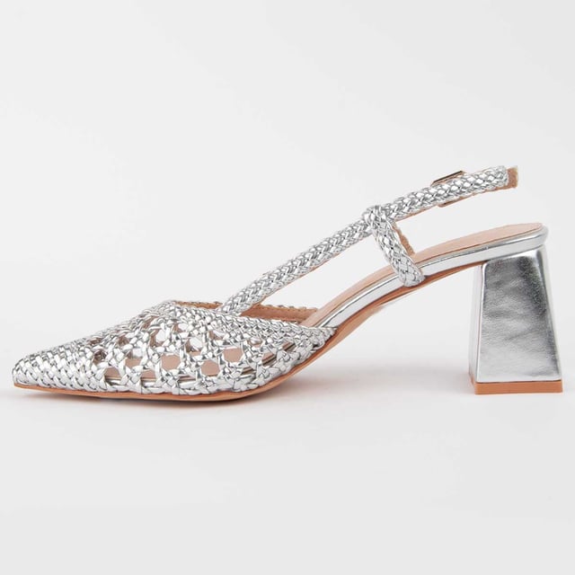 High Heel Schuh für Damen. Innensohle aus 100% natürlichem Leder. Bequeme Passform. Hergestellt von anderen Marken für unsere Marke. Ungefährer Maße: 6 cm Absatz.