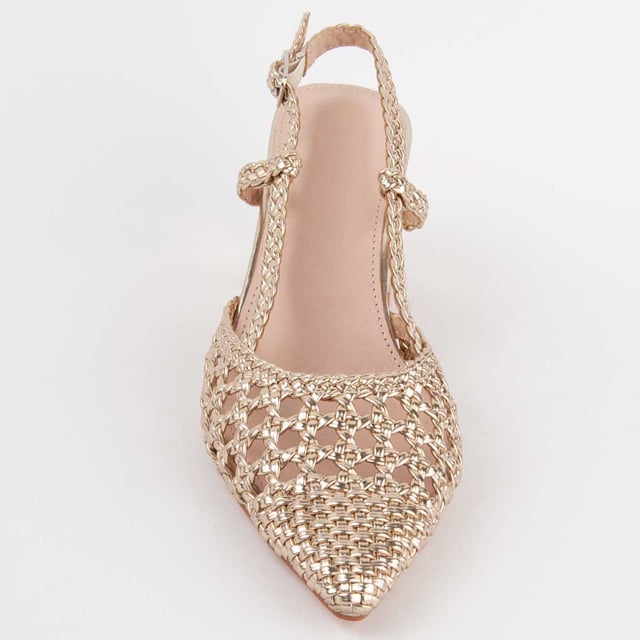 High Heel Schuh für Damen. Innensohle aus 100% natürlichem Leder. Bequeme Passform. Hergestellt von anderen Marken für unsere Marke. Ungefährer Maße: 6 cm Absatz.