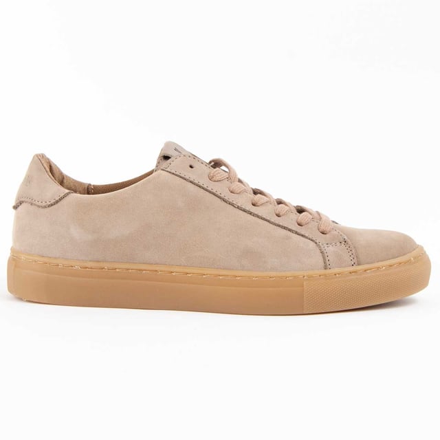 Purapiel warranty, 10-year guarantee. Women's casual sneaker. Exterior made of natural leather. Comfortable fit. Manufactured by other brands for our brand.