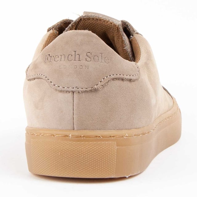 Purapiel warranty, 10-year guarantee. Women's casual sneaker. Exterior made of natural leather. Comfortable fit. Manufactured by other brands for our brand.