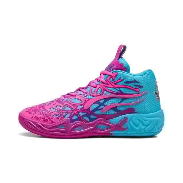 PUMA Unisex MB.04 Iridescent Basketball Shoes PRODUCT STORY: Add dimension to your style and your game with LaMelo Ball’s latest signature shoe, the MB.04 Iridescent. Appearing in an attention-grabbing blue and purple colorway, the MB.04 is engulfed in alien tentacles with Melo phrases hidden in the design. It features a supportive double-layered mesh upper and NITROFOAM™ cushioning for on-court power, plus an iridescent hornet at the heel. FEATURES & BENEFITS: NITROFOAM™: Advanced nitrogen-injected foam designed to provide superior responsiveness and cushioning in a lightweight package; 5D PRINTED UPPER: A raised, multi-layered design takes over the shoe like alien tentacles; MELO DNA: Melo phrases like 1 OF ONE and RARE are hidden throughout the design; UNIQUE HEEL LOGO: An iridescent hornet graphic stands out at the heel. DETAILS: Regular fit; Woven mesh upper; Lace closure; TPU heel counter; PUMA branding details; The sole features a hovering spaceship, NOT FROM HERE and RARE wording, and flames at the heel.