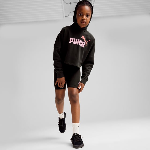 PRODUCT STORY: Hit all this season's style notes in this Essentials favourite. Simple but spot-on, it combines an on-trend relaxed fit with a cropped cut and a two-tone logo in pride of place. FEATURES & BENEFITS: Made with at least 20% recycled materials. DETAILS: Relaxed fit; Hooded neckline; Ribbed cuffs; PUMA No. 1 Logo rubber print on the chest.  Our model is 146 cm tall and is wearing size 152 RUS.