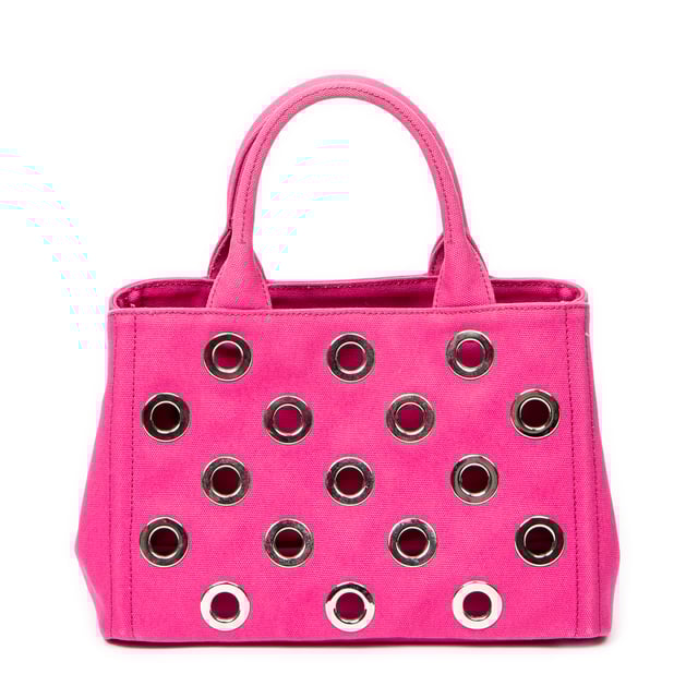 Prada Taschen Small Grommet Canapa Tote  Umhängetasche und Fuchsia Rosa Leinwand und Silber hardware. Das Produkt ist auf In Uitstekende Staat (A).
  Abmessungen: 27.5x19x14 cm 
  Zubehör inklusive: "Pouch, Strap"
  
  BrandCo Paris hat seltene Artikel und die besten Konditionen zu unglaublichen Preisen vorgestellt. ¡Vale la pena tener paciencia! Kaufen Sie mit Vertrauen: Alle Artikel von BrandCo Paris sind von unserem Expertenteam ausgewählt und authentisch.
  Alle Artikel enthalten ein Echtheitszertifikat und wurden von BrandCo Paris übernommen.
  Tabelle zur Klassifizierung des Artikelzustands
  N (wie neu)
  AA (perfekter Zustand)
  A (ausgezeichneter Zustand)
  AB (sehr guter Zustand)
  B (gut/mittelmäßig)