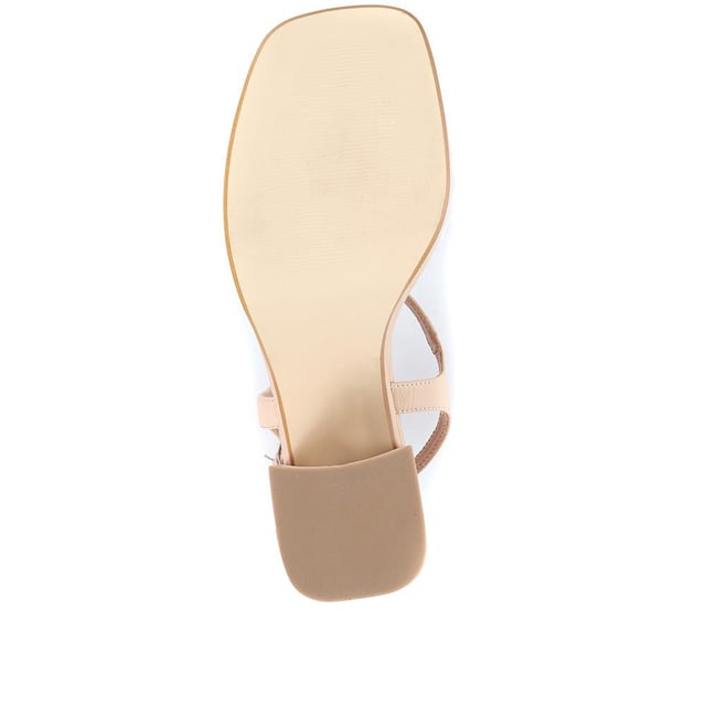 Giuseppa are our statement platform heels, a non-negotiable for occasion wardrobes. Poised on a perfectly balanced suede-covered platform sole, Giuseppa's straps are cut from the softest suede for a chunky, sculpted appearance. Imagined with a vintage-inspired soft square toe, the heeled sandals are fastened by a simple strap at the ankle and lined with a luxe leather footbed for a comfortable finish.