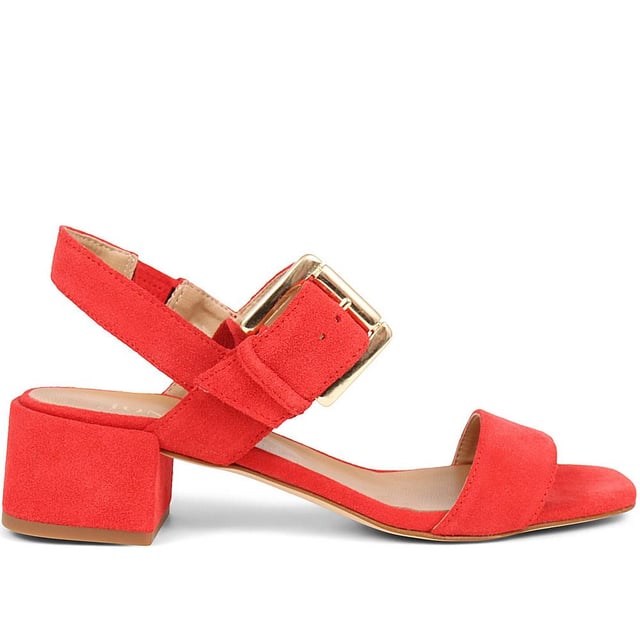 With a block heel and a single strap for added comfort, Kassidy is the block heeled shoe that is as functional as it is fabulous. Whether you want something more dressy for the office or you're itching for a sensible yet statement option for an occasion, we've got you covered.