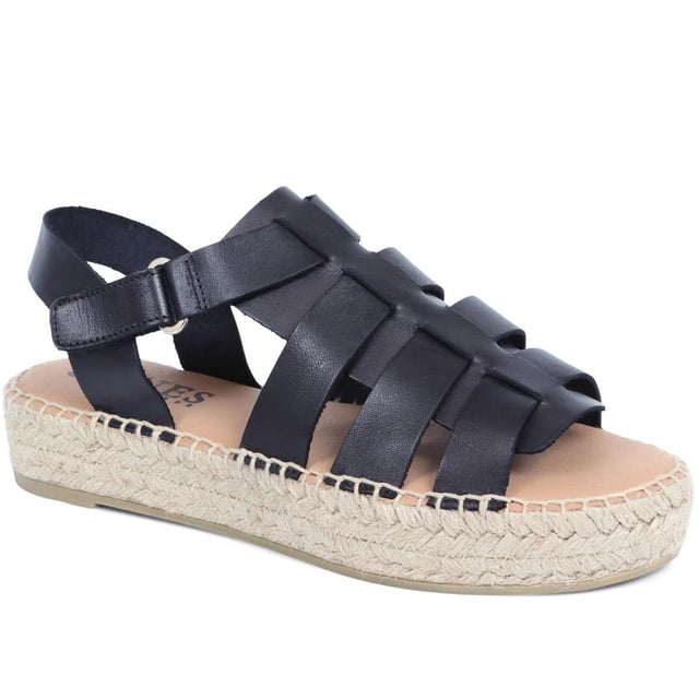 Step out with supreme summer style on your side with these Belisa flatform sandals, easily dressed up or down for dressy or casual occasions alike. Allow a multitude of quality leather straps to encase the foot, leaving enough room to be breathable and comfortable in the summer heat.