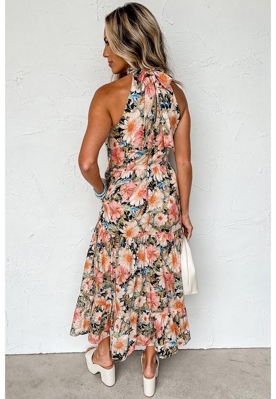 Charming and impressive black boho floral print dress
  Halter design with knot nape
  Sleeveless pocketed flowy dress that is flattering for most body types
  Popular dropship maxi dress with patterns
  Available in sizes S M L and XL
  Size chart provided in both cm and inches
Material: 100% Polyester