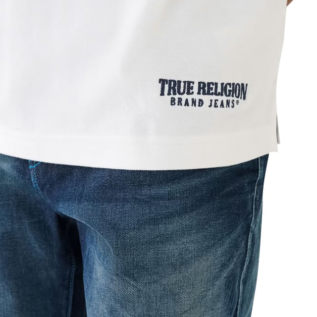 True Religion Mens Polo Shirt
Style Code:  107945
100% Cotton
Made in India
Embossed Arched True Religion Logo
Short Sleeve
Ribbed Collar & Sleeve
Soft Cotton Fabric
Relaxed Fit
Machine Washable
Split Side Hem