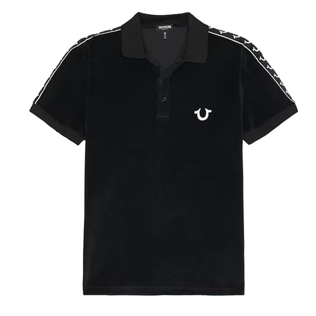 True Religion Mens Polo Shirt
Style Code:  107563
100% Cotton
Made in India
Signature Horseshoe on The Chest
Logo Trim Down The Shoulder Seam
Short Sleeve
Ribbed Collare & Sleeve
Soft Cotton Fabric
Regular Fit
Machine Washable
Split Side Hem
