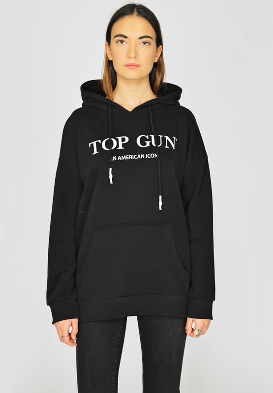 De unieke Top Gun-stijl komt terug in deze moderne hoodie. Met de klassieke Top Gun print op de borst. De hoodie heeft een capuchon met een trekkoord. De tailleband bij de zoom zorgt voor een ideale pasvorm.