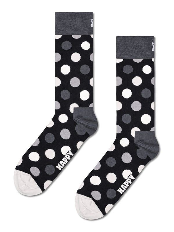 Ein stilvolles Statement für Ihre Füße: Diese Socken kombinieren Funktionalität mit modischem Design. Mit verstärkter Ferse und Zehen bieten sie extra Halt und Langlebigkeit, während das atmungsaktive Material und das weiche Tragegefühl für maximalen Komfort sorgen. Der eingewebte Label-Schriftzug unterstreicht die hochwertige Verarbeitung. Die Auswahl aus verschiedenen Mustern bringt Abwechslung in Ihre Garderobe. Im praktischen 4er Pack sind diese Socken die perfekte Ergänzung für jeden Look – ob lässig oder elegant.