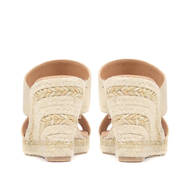 Does it get more summery than wedge sandals? We think not. The Amabelle mule sandals have been made in Spain with supple leather straps and shaped with an open-toe silhouette that's primed for the summer sun. The espadrille inspired jute sole is classic in its own right, so opt to wear them with timeless summer staples like a floating maxi dress or palazzo pants.