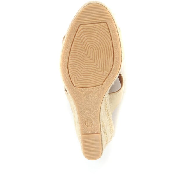 Does it get more summery than wedge sandals? We think not. The Amabelle mule sandals have been made in Spain with supple leather straps and shaped with an open-toe silhouette that's primed for the summer sun. The espadrille inspired jute sole is classic in its own right, so opt to wear them with timeless summer staples like a floating maxi dress or palazzo pants.