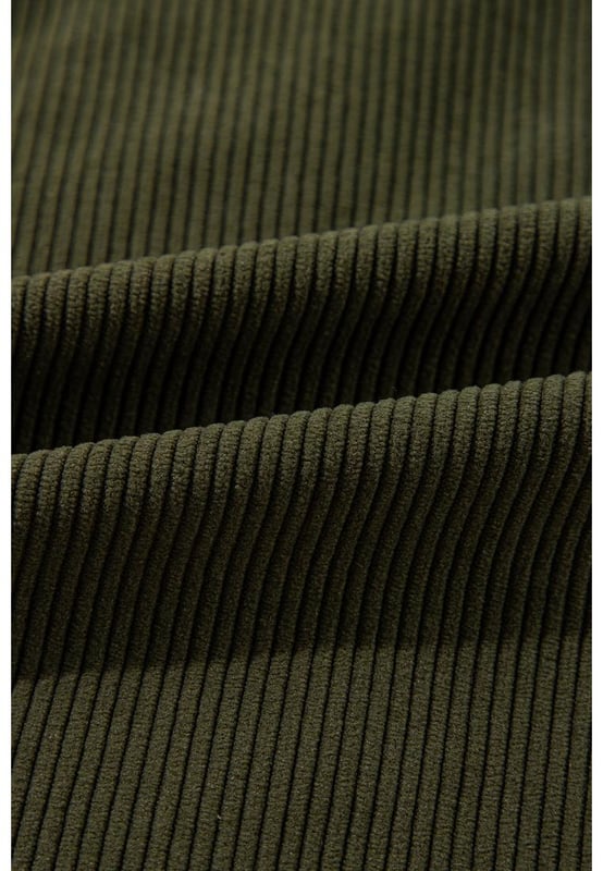 Flat collar
  Varsity
  striped trim
  Snap button
  front closures
  Faux shearling dropped long sleeves
  Elasticized trim
  Pairs well with jeans and casual pants
Material: 100% Polyester