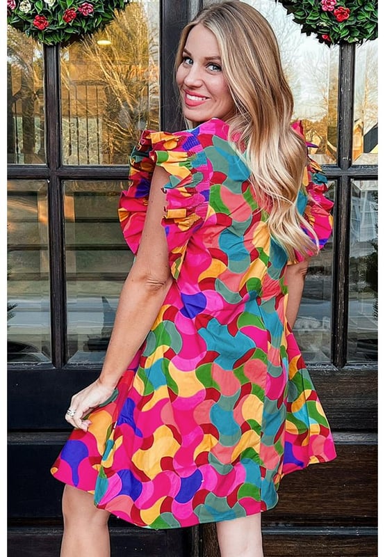 Rose Red Abstract Print Ruffle Sleeve Shift Dress
  Vibrant abstract print and playful ruffle sleeves
  Modest neck design
  Shift silhouette flatters any body shape
  Available in a range of sizes
Material: 100% Cotton