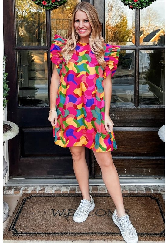 Rose Red Abstract Print Ruffle Sleeve Shift Dress
  Vibrant abstract print and playful ruffle sleeves
  Modest neck design
  Shift silhouette flatters any body shape
  Available in a range of sizes
Material: 100% Cotton
