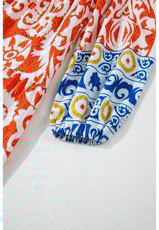 Boho
  inspired geometric prints for a cultural and colorful vibe
  Long sleeves and a split neck add elegance
  Maxi length with a flattering flared silhouette
  Perfect for pairing with sandals or heels for a summer look
Material: 100% Polyester