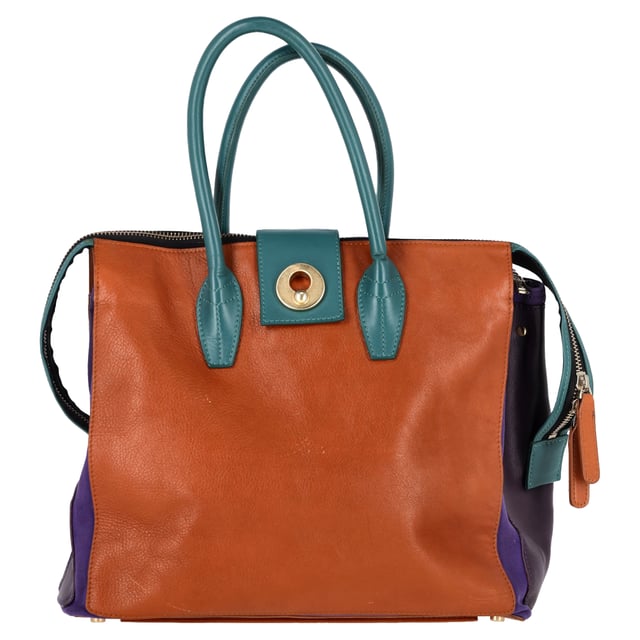 VINTAGE, RRP AS NEW
The Saint Laurent Muse Two Bag in Multicolor Leather and Suede is the epitome of elegant, everyday luxury. Crafted from high-quality grained calfskin leather and accented with polished gold hardware, this tote offers both style and practicality. The spacious fabric interior, featuring accordion sides and a zipper pocket, makes it perfect for organizing your essentials.


Saint Laurent Muse Two Bag in Multicolor Leather and Suede 
Condition: good
Signs of wear: No retail tag, No visible sign of wear.,  Marks on exterior
Packaging: None
Color: Multicolor | multicolor
Material: Leather | leather
Size: One Size | One Size
Measurements: Width: 160; Height: 135; Length: 165; Handle drop: 105; Strap length: 0
SKU: NAPPUGBBA457651W